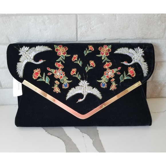 Neiman Marcus Handbags - NEIMAN MARCUS embroidered velvet clutch